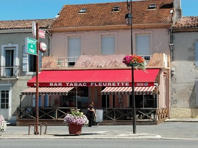 Cafe Fleurette Nerac