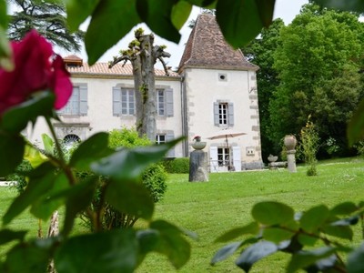 Chateau-Lassagne-1