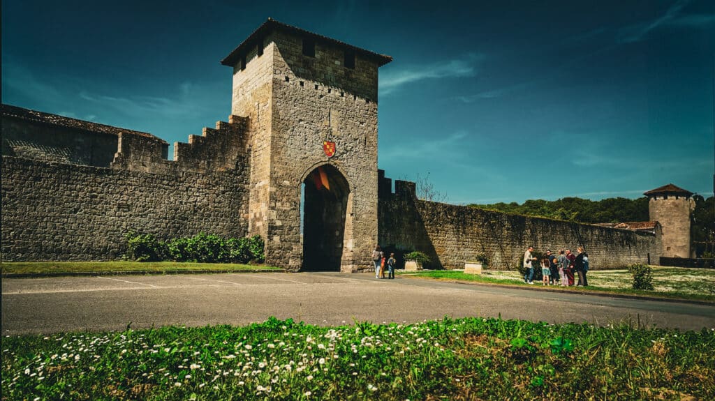 Vianne-Visites patrimoine bastide - Albret tourisme